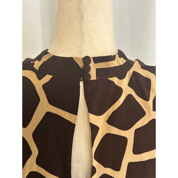 ESCADA Black Label Giraffe Print V-Neck Silk Mid Length Dress - Picture 3 of 12